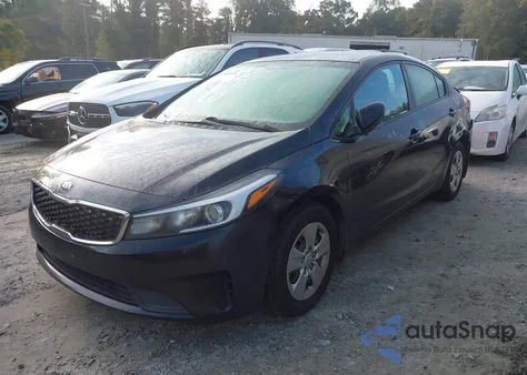 2017 Kia Forte Lx z USA, uszkodzony, nr VIN 3KPFK4A7XHE131270
